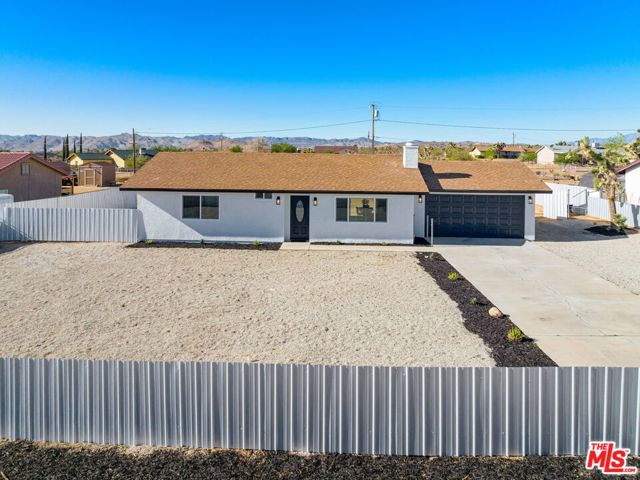 Image 3 for 57991 Saratoga Ave, Yucca Valley, CA 92284