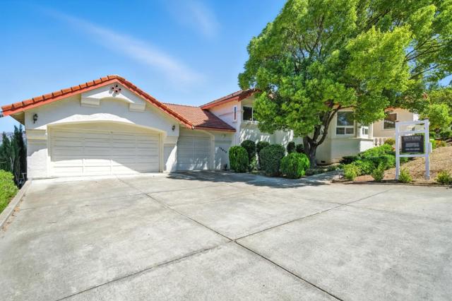 15610 Oakridge, Morgan Hill CA: https://media.crmls.org/mediaz/36567f47-c623-477e-a0b2-c92009393810.jpg