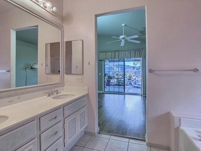 2338 LARKSPUR DR, Alpine CA: https://media.crmls.org/mediaz/3657849f-29e0-420a-85bb-5f5728ed5eaa.jpg