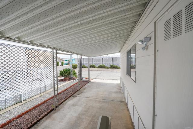 1212 H Street, Ramona CA: https://media.crmls.org/mediaz/3657feb5-317a-4080-8f97-617760b011f9.jpg