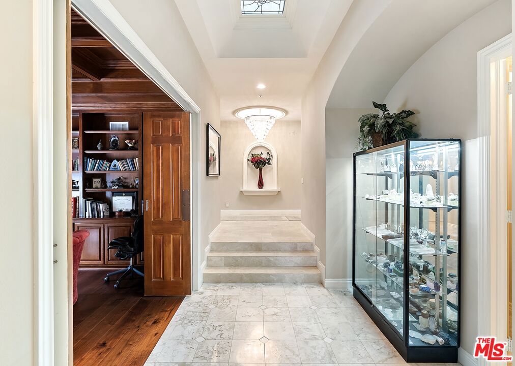 MLS #26875523 image #26