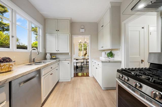 618 Occidental Avenue, San Mateo CA: https://media.crmls.org/mediaz/3659c264-71e0-4885-badc-63a525441110.jpg