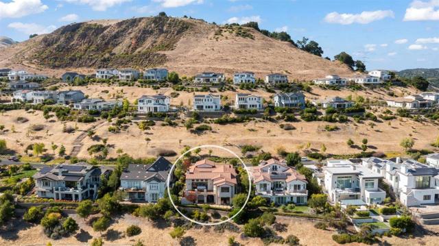 21 Bigleaf Road, Orinda CA: https://media.crmls.org/mediaz/3659c665-e548-4f50-af0b-1b8d3041ec4f.jpg