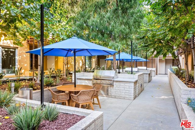 12760 Millennium Drive, Los Angeles CA: https://media.crmls.org/mediaz/365aaeaa-43cc-4d76-8729-c903bac94835.jpg