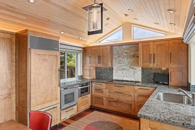 188 Monterey Dunes Way, Moss Landing CA: https://media.crmls.org/mediaz/365ac7c3-7fc1-4aa8-ba72-6372b647ce9f.jpg