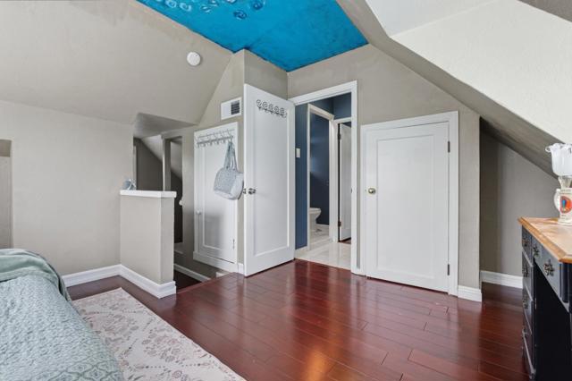 709 Minnesota Avenue, San Jose CA: https://media.crmls.org/mediaz/365ba9ea-03cc-460f-8643-42bf725595a1.jpg