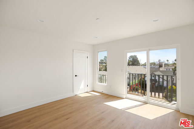 1615 2nd Avenue, Los Angeles CA: https://media.crmls.org/mediaz/365ce1d3-ed69-4eaf-b34c-8cd7c574c2d0.jpg