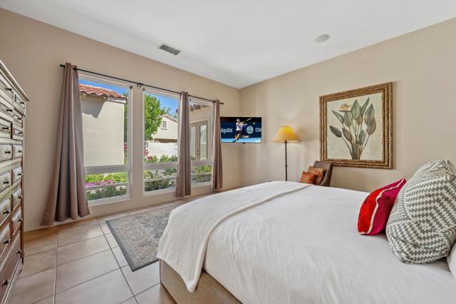 80788 Hermitage, La Quinta CA: https://media.crmls.org/mediaz/365d25b9-ad55-4f6b-8025-0c0156b33b4f.jpg