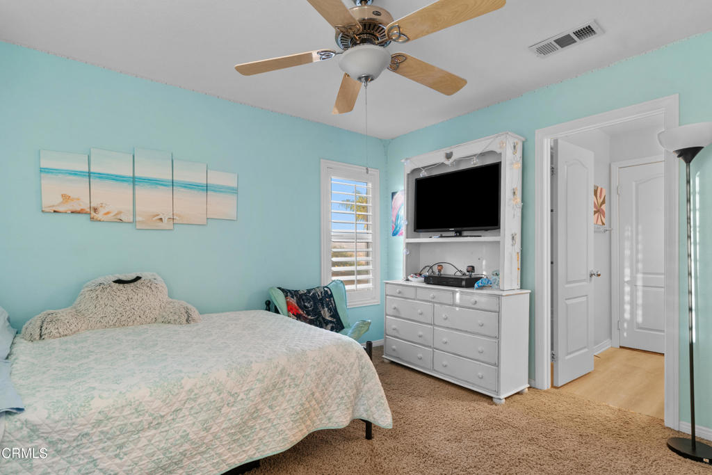 MLS #V1-33769 image #35