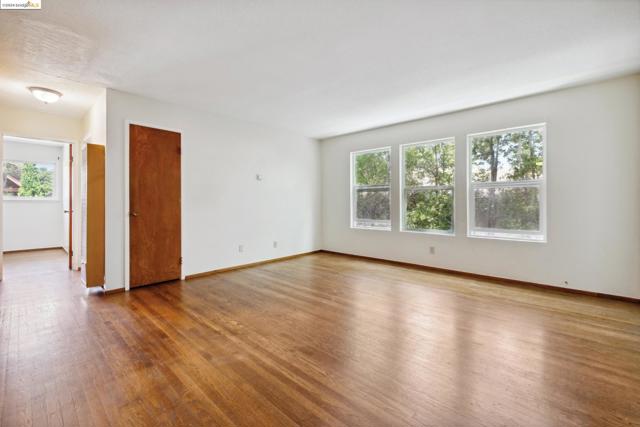 Image 8 of 16 For 1612 Parker St