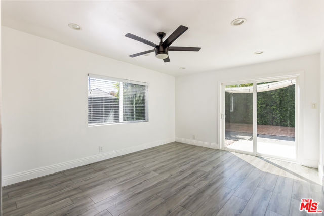 3921 S Victoria Avenue, Los Angeles CA: https://media.crmls.org/mediaz/365f84b1-f764-41f6-8016-8f158ef87d51.jpg