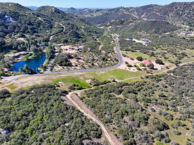 Detail Gallery Image 41 of 60 For 10204 Mount Olympus Valley Rd Rd, Fallbrook,  CA 92028 - 3 Beds | 2/1 Baths