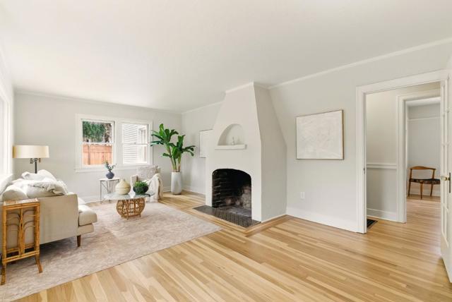935 Chabrant Way, San Jose CA: https://media.crmls.org/mediaz/36607e11-5116-43b0-8c02-5d37c97a4ae1.jpg