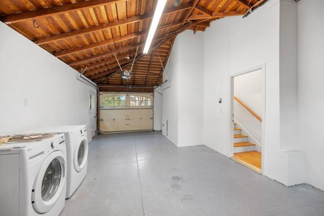 1149 Cortez Avenue, Burlingame CA: https://media.crmls.org/mediaz/3660957c-181b-402a-8568-693d62374cb6.jpg