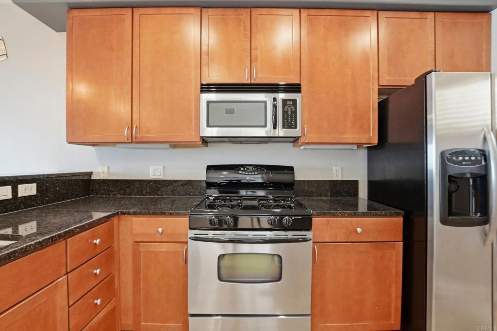 2330 1st Avenue - photo 6