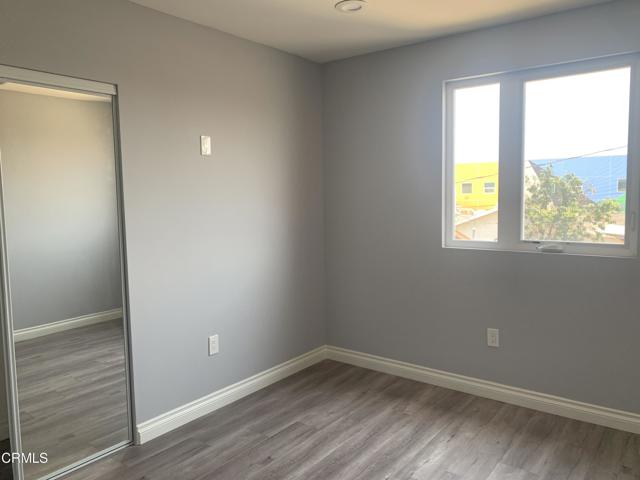 729 S Kern Avenue, Los Angeles CA: https://media.crmls.org/mediaz/366172da-c3b0-4a73-8745-186e33740d8b.jpg