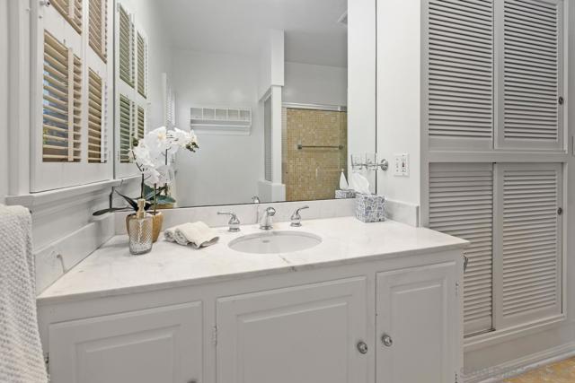 3419 Freeman St, San Diego CA: https://media.crmls.org/mediaz/3663668f-2a1e-4180-a92a-4c6825d8f900.jpg