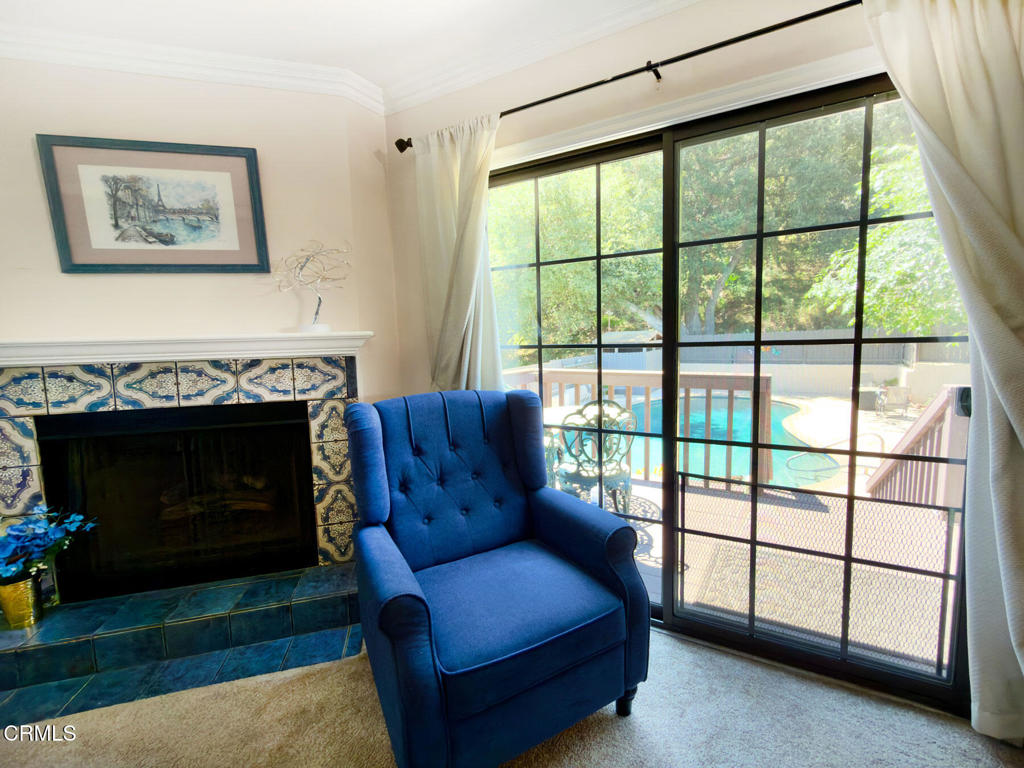 https://media.crmls.org/mediaz/3663e45c-1487-4a11-bda0-c48f5ae2bbab.jpg?preset=X-Large