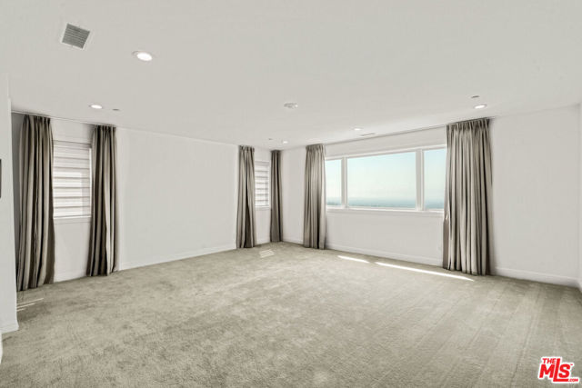 20188 W Marlow Lane, Porter Ranch CA: https://media.crmls.org/mediaz/36647dcc-1843-4dc9-97cb-5b1611adcc1b.jpg