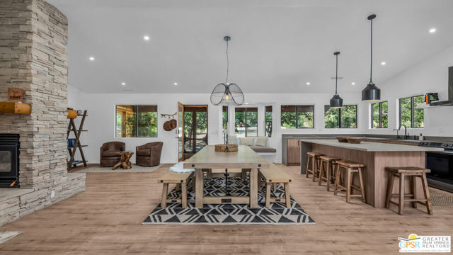 53655 Annie Oakley Road, Pioneertown CA: https://media.crmls.org/mediaz/36657f65-2aa0-4d1b-abb8-ced758a42d9f.jpg