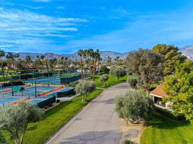 314 Forest Hills Drive, Rancho Mirage CA: https://media.crmls.org/mediaz/366653ae-73c2-48ea-82f1-6e4cd223f585.jpg