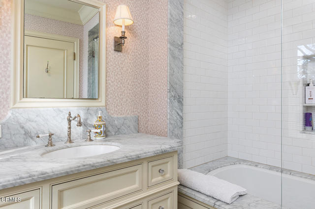 1425 Lombardy Road, Pasadena CA: https://media.crmls.org/mediaz/36679071-9d7f-4f31-aa01-b1acfb4396bc.jpg