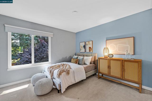 222 Scotts Mill Ct, Danville CA: https://media.crmls.org/mediaz/3667980b-81c7-4347-9dab-122c169e5f09.jpg