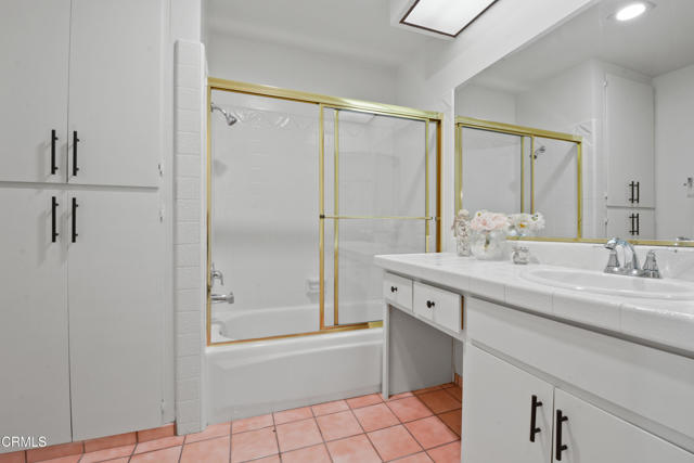 24242 Santa Clara Avenue, Dana Point CA: https://media.crmls.org/mediaz/36695e37-f57a-4aea-affe-6519ec7bda69.jpg