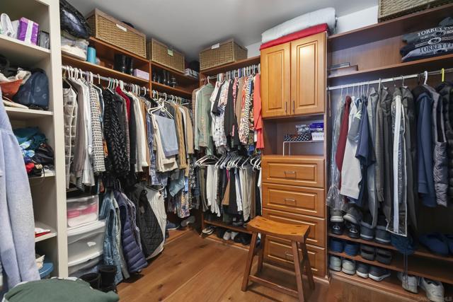 4044 Via del Conquistador, San Diego CA: https://media.crmls.org/mediaz/366a2ed3-5586-4f9c-8aac-b44646b3c8a4.jpg