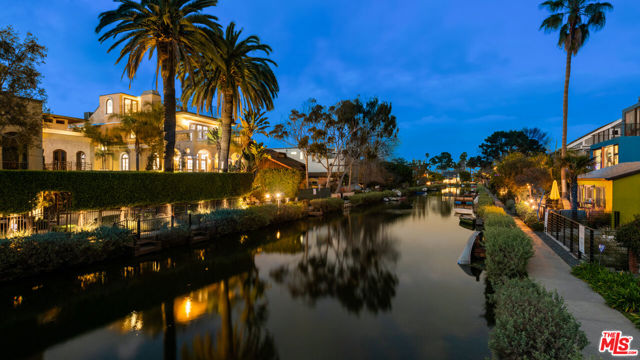 405 Sherman Canal photo 50