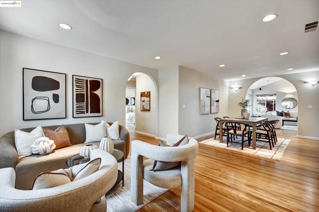 1443 Phantom Ave, San Jose CA: https://media.crmls.org/mediaz/366b9f61-e8ea-41a5-8716-de447d59c205.jpg