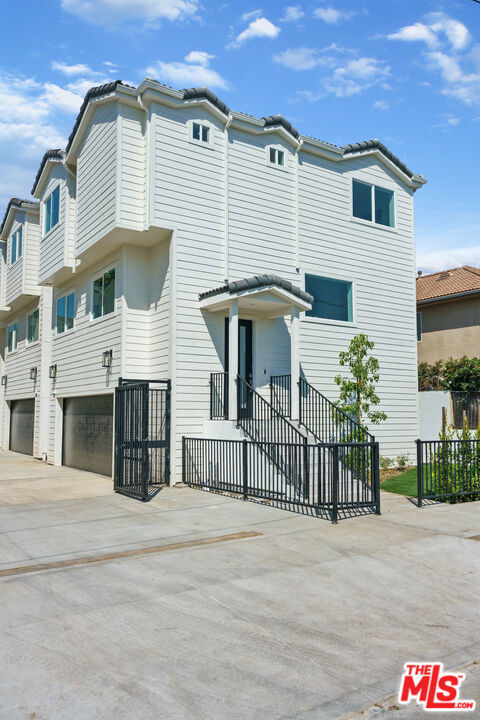 14651 West Sara Lane photo 6