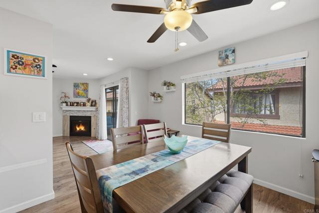 Detail Gallery Image 15 of 43 For 10794 Jeanne #UNIT F,  Santee,  CA 92071 - 2 Beds | 2/1 Baths