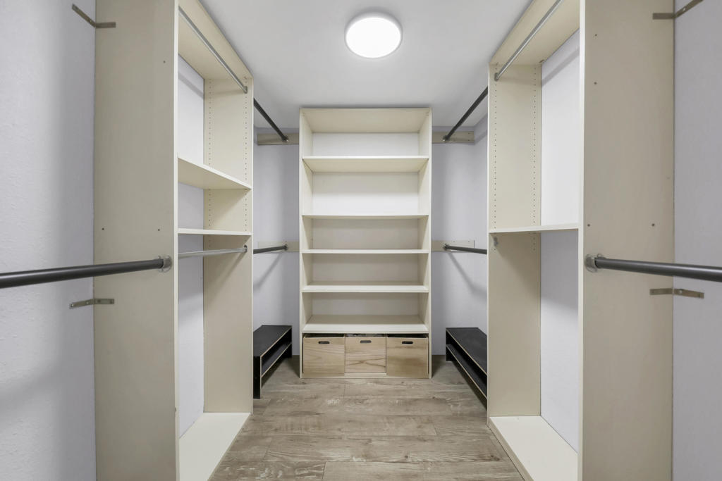 MLS #219138238DA image #21