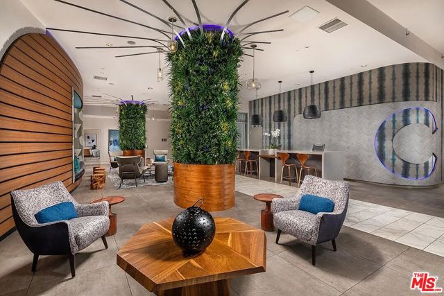 707 E Ocean Boulevard, Long Beach CA: https://media.crmls.org/mediaz/366f00ca-e5ef-48af-847e-94ad0c534961.jpg