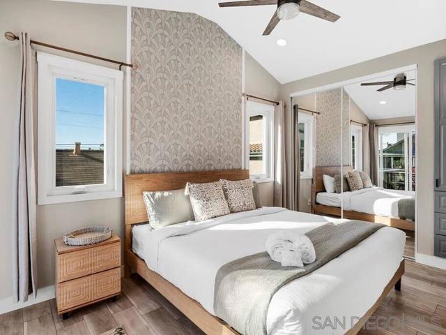 3700 Third Ave, San Diego CA: https://media.crmls.org/mediaz/366f2bb8-27be-40b2-a55f-ee2d47202438.jpg