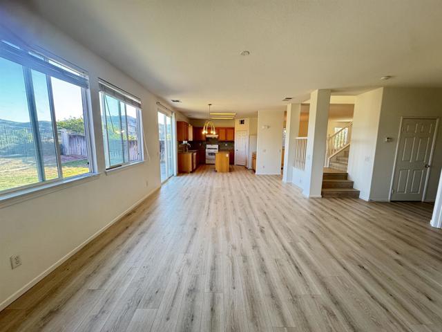 Image 15 of 30 For 46197 Via La Tranquila