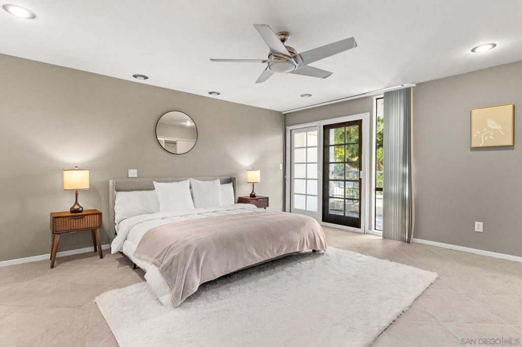 MLS #250045018SD image #15