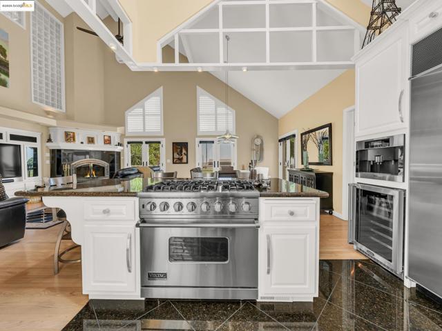 17035 TERMINOUS RD, Isleton CA: https://media.crmls.org/mediaz/3672ac5b-5579-4c38-b9df-bc09309f433b.jpg