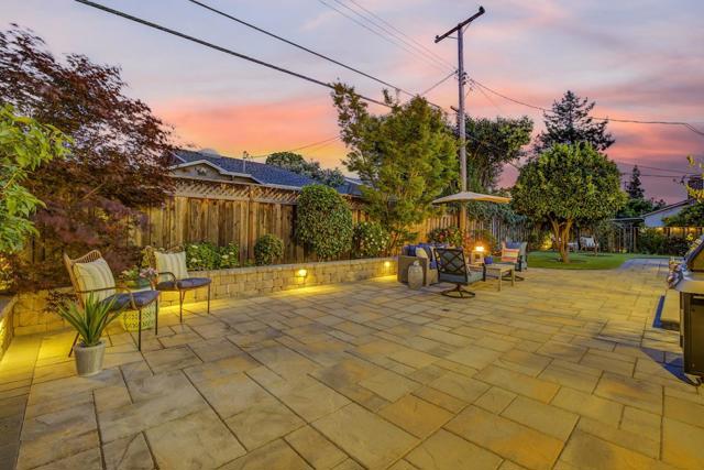 726 S Henry Avenue, San Jose CA: https://media.crmls.org/mediaz/3673248e-3a8f-4acb-9bc7-9dddd32dfbbb.jpg