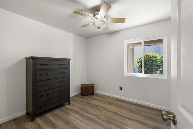 Detail Gallery Image 19 of 66 For 631 Concerto Glen, Escondido,  CA 92025 - 3 Beds | 2/1 Baths