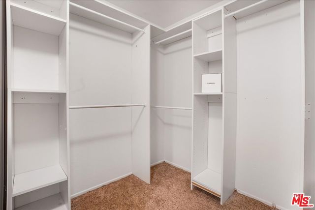 12084 London Grove Court, Moorpark CA: https://media.crmls.org/mediaz/36742380-3ff2-44b9-a8cf-0a83e9954af9.jpg