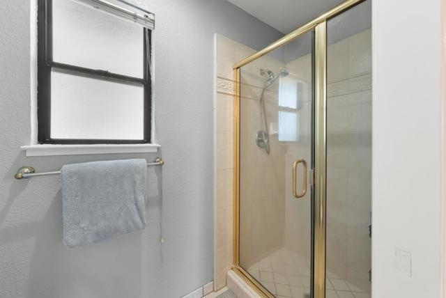 Image 33 of 62 For 5274 Sunny Orchard Lane