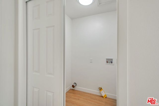 4325 W 58th Place, Los Angeles CA: https://media.crmls.org/mediaz/3674e830-9105-4c6a-a9ad-f45dae841891.jpg