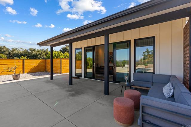 Detail Gallery Image 36 of 75 For 6937 Kellyn Ln, Vista,  CA 92084 - 4 Beds | 4/1 Baths