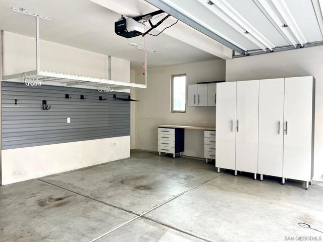 11001 Logan Way, San Diego CA: https://media.crmls.org/mediaz/3676ebc3-ec05-4030-b6d4-c1eba0b984c9.jpg