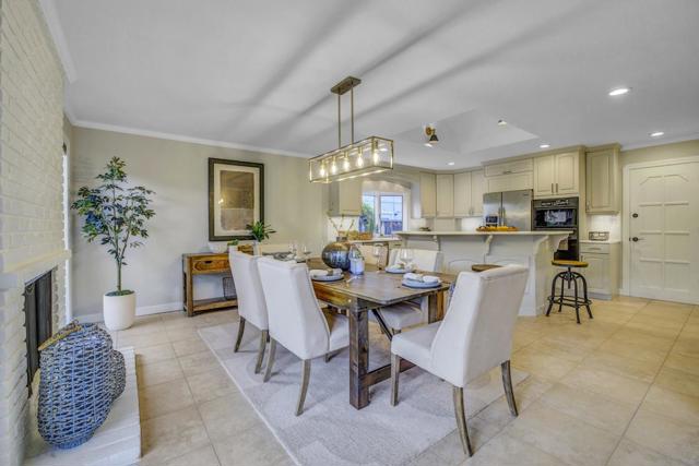 10363 Noel Avenue, Cupertino CA: https://media.crmls.org/mediaz/367753ee-2642-48c9-94be-156f68218bf7.jpg