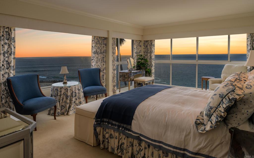 939 Coast Boulevard - photo 15