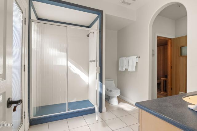 3097 Bayshore Avenue, Ventura CA: https://media.crmls.org/mediaz/36796758-46ec-4441-a5a8-4171bfa66336.jpg