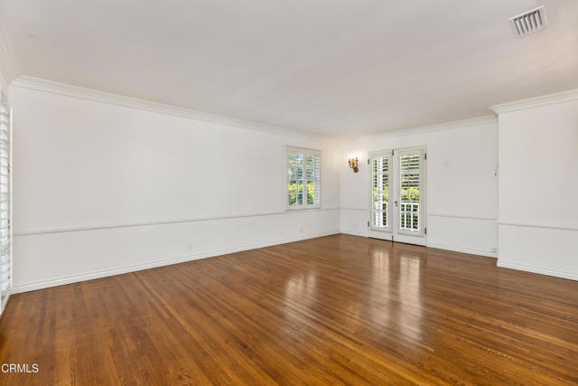 1184 Arden Road, Pasadena CA: https://media.crmls.org/mediaz/3679f664-1076-4fa8-b697-e8bd568b0898.jpg